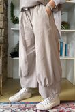 Bennie Quirky Barrel Pant Mocha